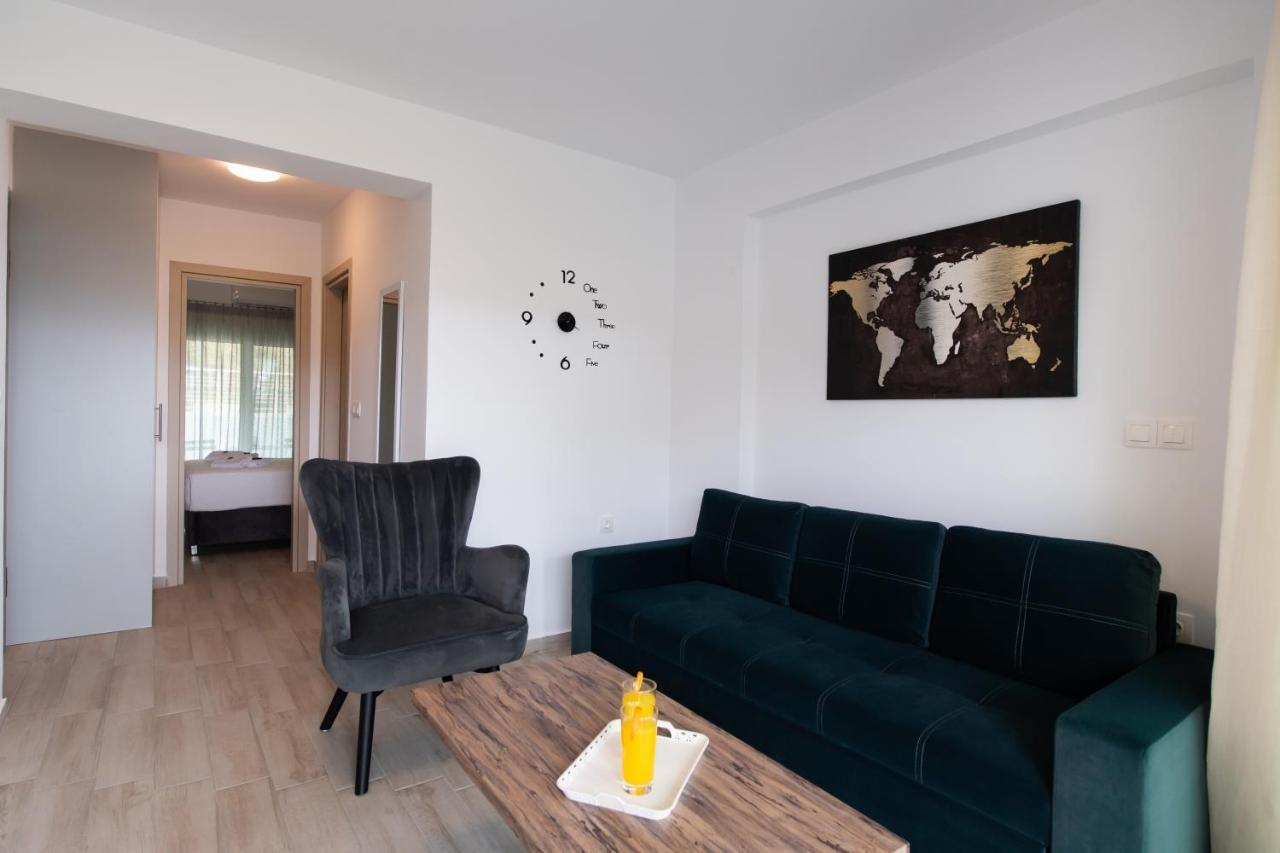 Mpm Apartment 尼基亚娜 外观 照片